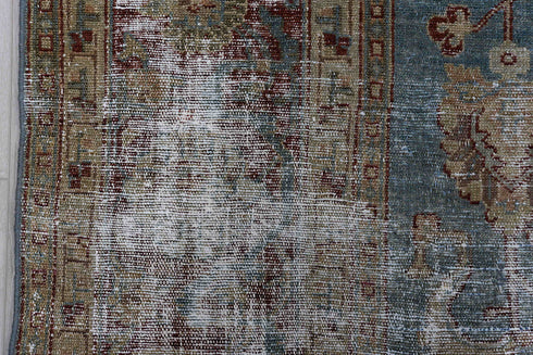 Antique Lilian Area Rug (8' x 10')